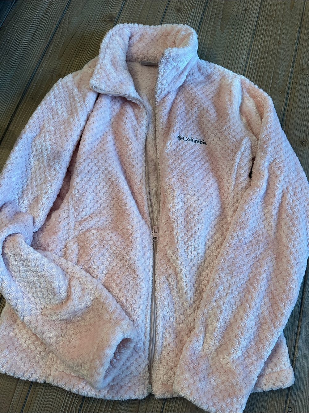 Columbia Women’s Light Pink Plush Full-Zip Teddy Jacket